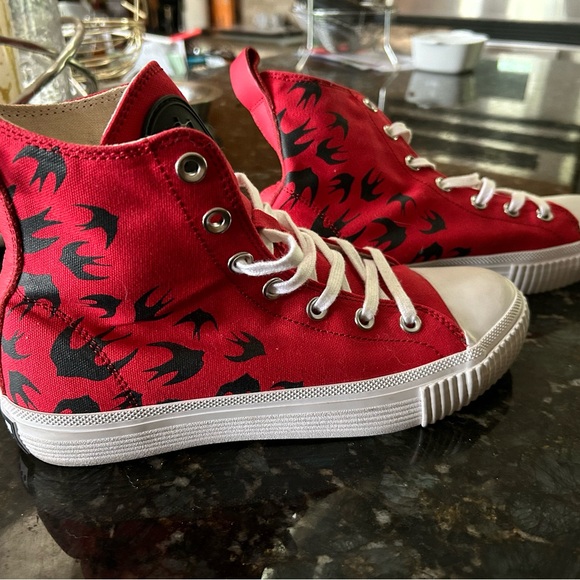 Alexander McQueen High Top Sneakers - Designer Sneakers in great condition! - Picture 4 of 11